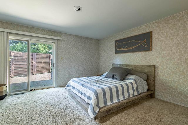 85 Tanglewood Trail, Valparaiso, IN 46385