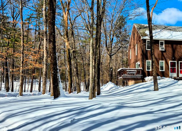 239 Old Farms Road APT 15C, Avon, CT 06001