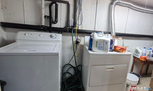 239 Old Farms Road APT 15C, Avon, CT 06001