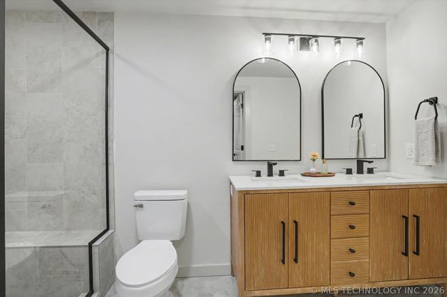 908 N Ash Avenue, Sand Springs, OK 74063