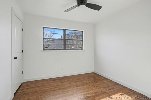 908 N Ash Avenue, Sand Springs, OK 74063