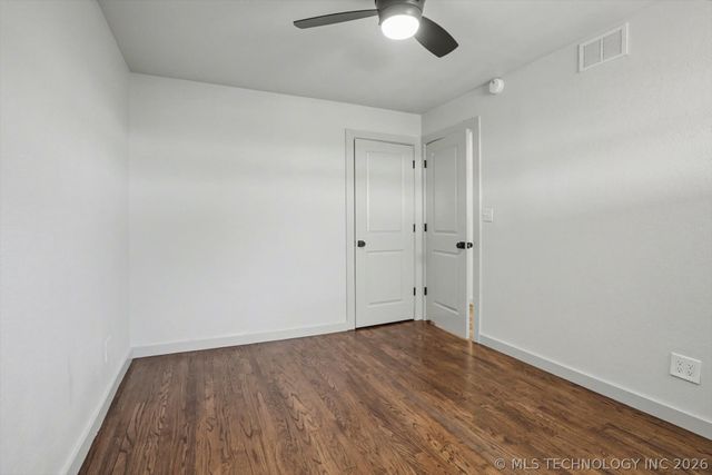 908 N Ash Avenue, Sand Springs, OK 74063