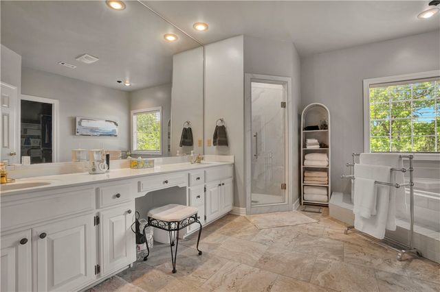 3527 N Dustin Way, Fayetteville, AR 72703