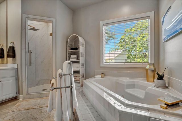 3527 N Dustin Way, Fayetteville, AR 72703