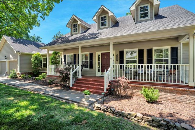 3527 N Dustin Way, Fayetteville, AR 72703