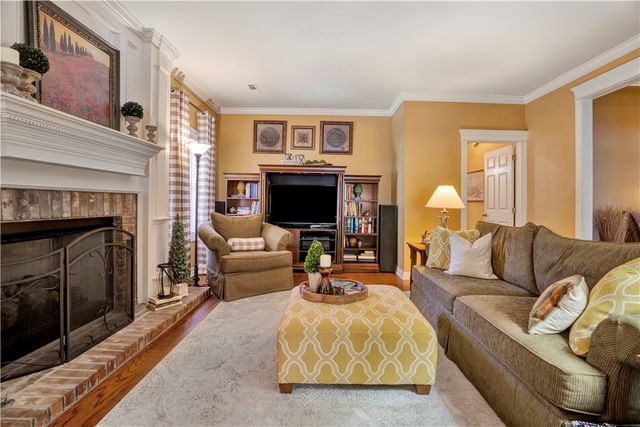 3527 N Dustin Way, Fayetteville, AR 72703