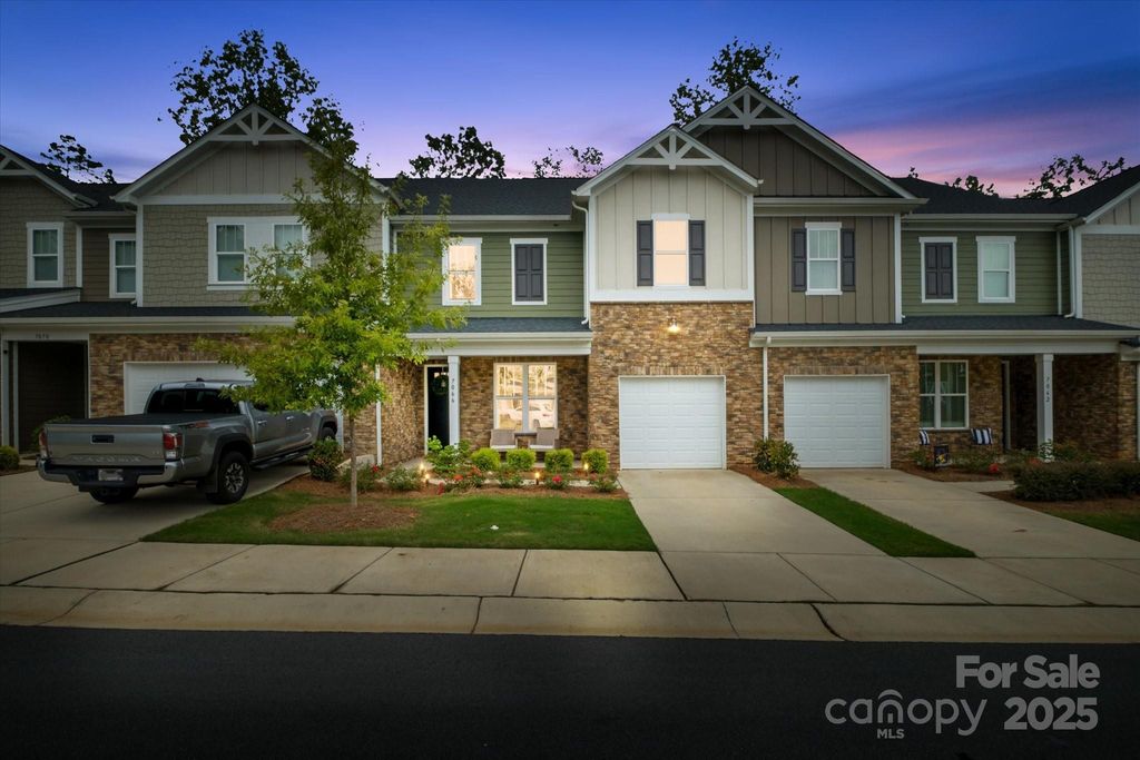 7066 Heron Rookery Way 42, Charlotte, NC 28214