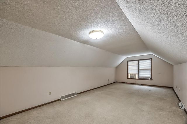 12721 W 100th Street, Lenexa, KS 66215