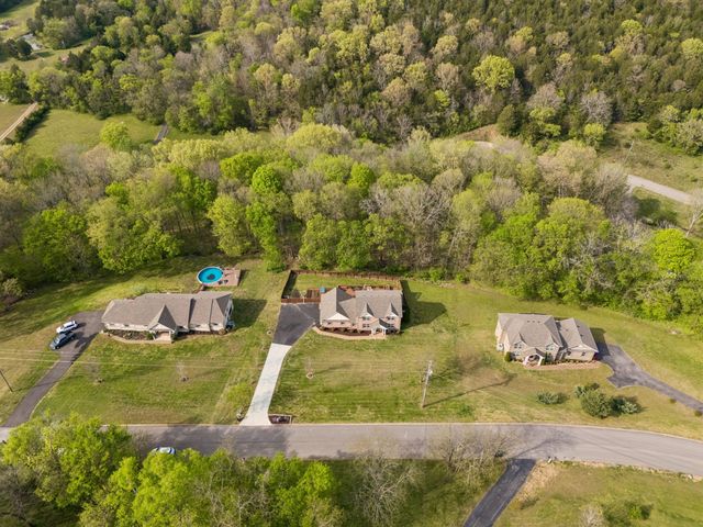 1548 Heller Rdg, Spring Hill, TN 37174