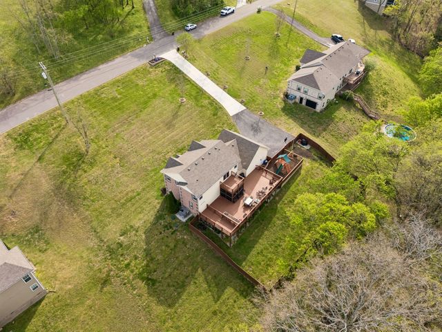 1548 Heller Rdg, Spring Hill, TN 37174