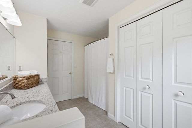 51 Hosmer St, Acton, MA 01720