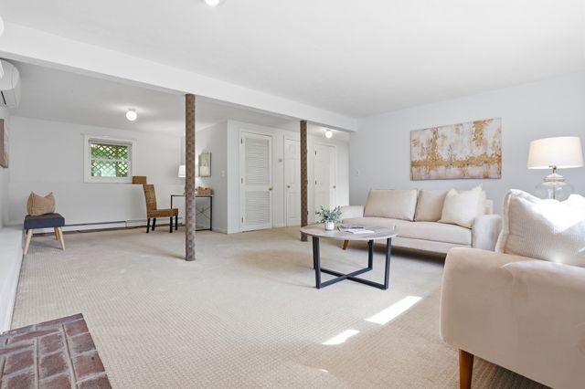51 Hosmer St, Acton, MA 01720
