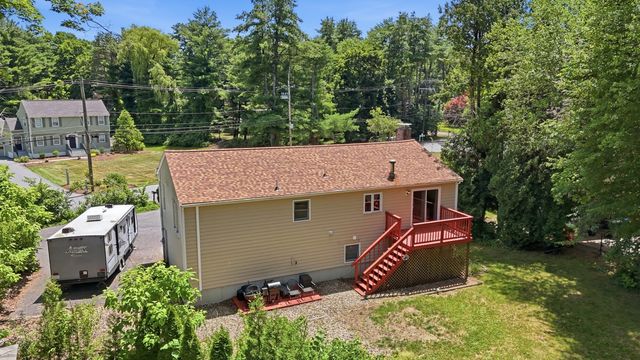 51 Hosmer St, Acton, MA 01720
