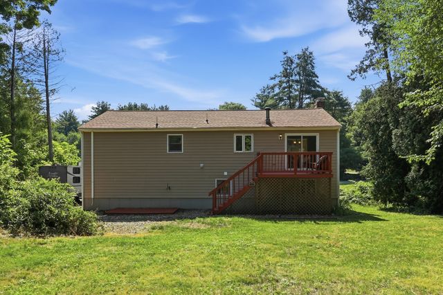 51 Hosmer St, Acton, MA 01720