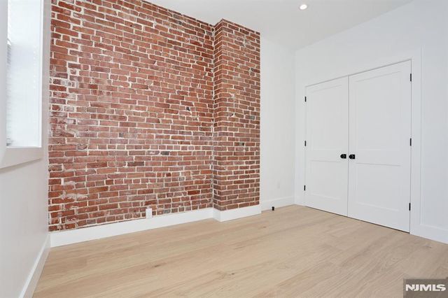 45 E Palisade Avenue 2A, Englewood, NJ 07631