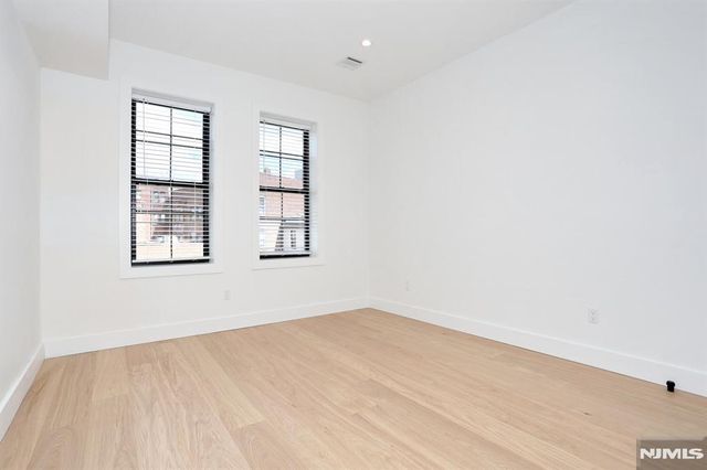 45 E Palisade Avenue 2A, Englewood, NJ 07631
