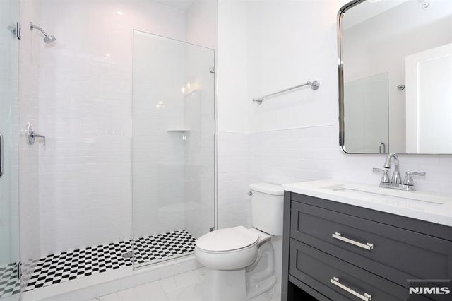 45 E Palisade Avenue 2A, Englewood, NJ 07631