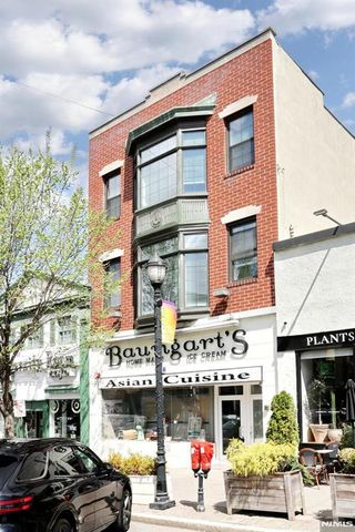 45 E Palisade Avenue 2A, Englewood, NJ 07631