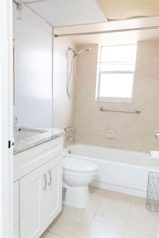2851 Somerset Drive 116, Lauderdale Lakes, FL 33311