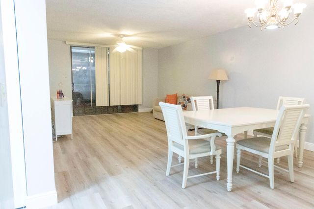 2851 Somerset Drive 116, Lauderdale Lakes, FL 33311