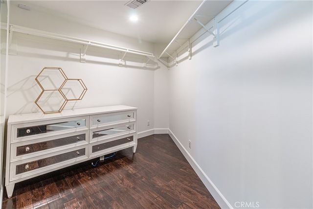 335 N Catalina Street, Burbank, CA 91505
