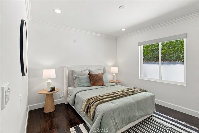 335 N Catalina Street, Burbank, CA 91505
