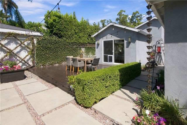 335 N Catalina Street, Burbank, CA 91505