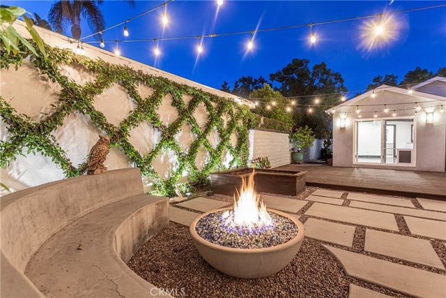 335 N Catalina Street, Burbank, CA 91505