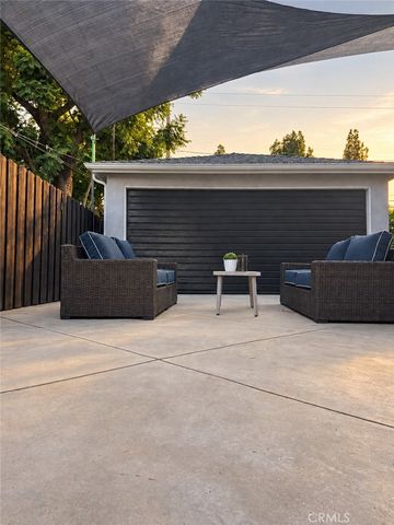 335 N Catalina Street, Burbank, CA 91505