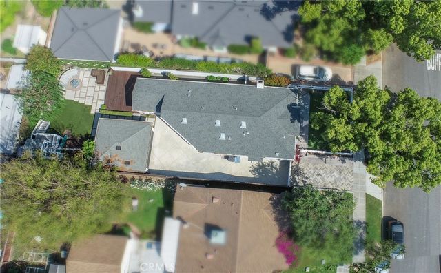 335 N Catalina Street, Burbank, CA 91505
