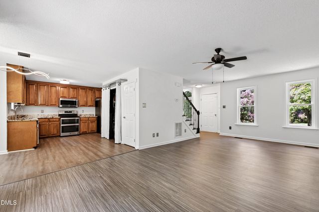 2813 Girth Lane, Raleigh, NC 27603