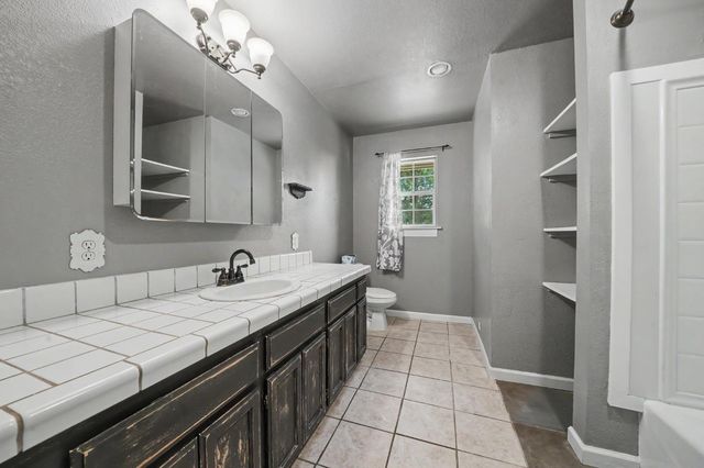 18567 Sugar Pine Dr, Pine Grove, CA 95665