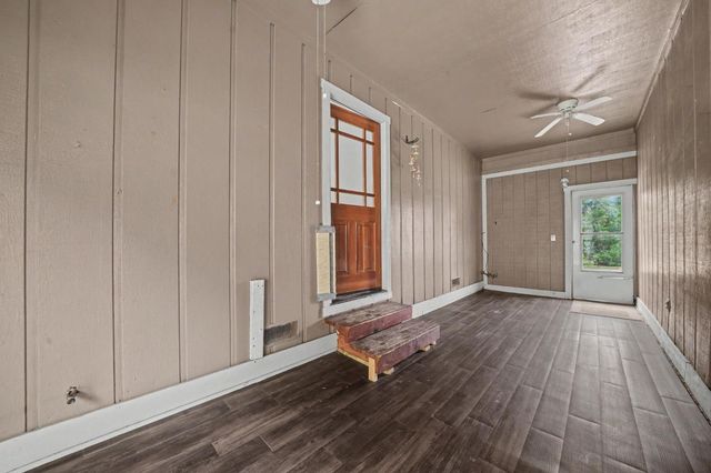 18567 Sugar Pine Dr, Pine Grove, CA 95665