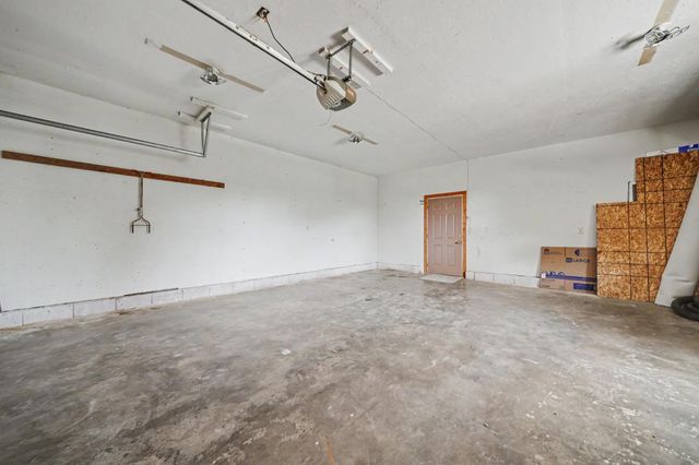 18567 Sugar Pine Dr, Pine Grove, CA 95665