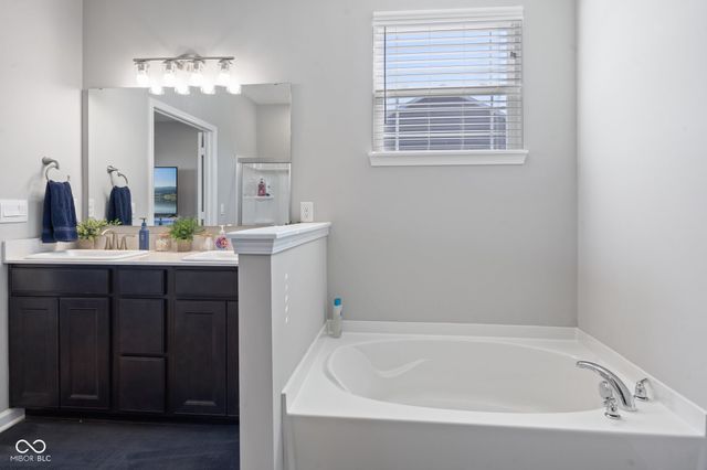 7834 Fairwood Boulevard, Plainfield, IN 46168