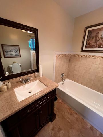 3840 Agawela Drive, Chattanooga, TN 37406