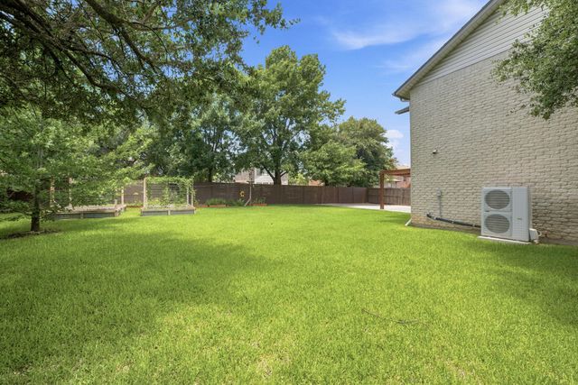 1409 Chalk LN, Cedar Park, TX 78613