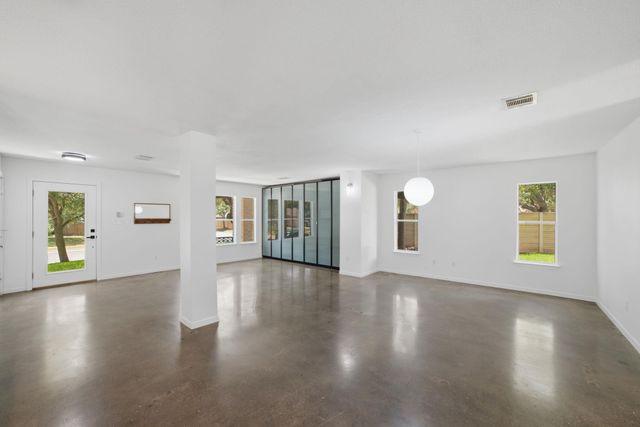 1409 Chalk LN, Cedar Park, TX 78613
