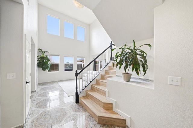 3823 Broadland St, Sacramento, CA 95834