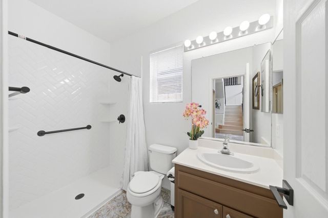 3823 Broadland St, Sacramento, CA 95834