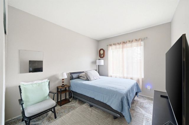 3823 Broadland St, Sacramento, CA 95834