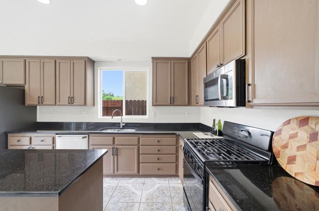 3823 Broadland St, Sacramento, CA 95834