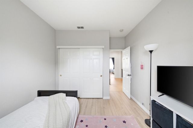 3823 Broadland St, Sacramento, CA 95834