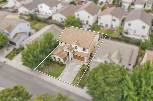 3823 Broadland St, Sacramento, CA 95834