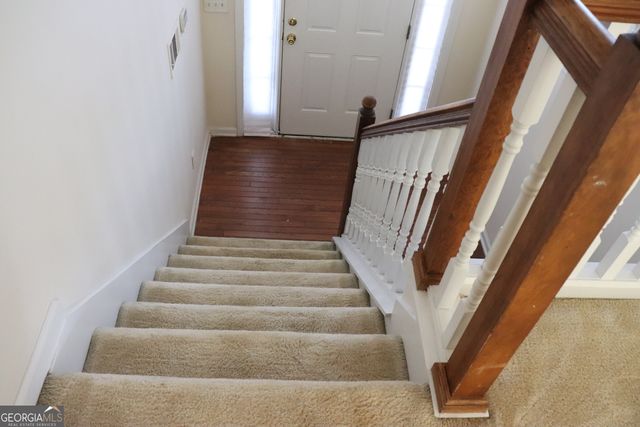 6995 Pine Shadow Way, Winston, GA 30187