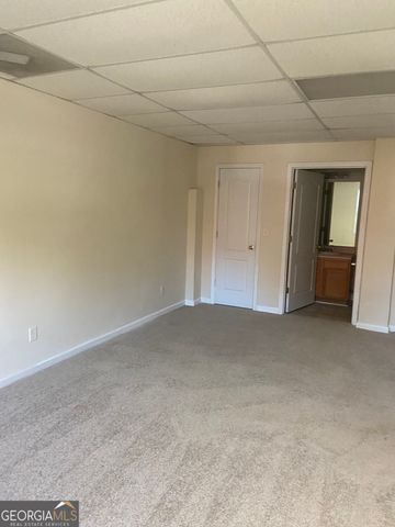 6995 Pine Shadow Way, Winston, GA 30187