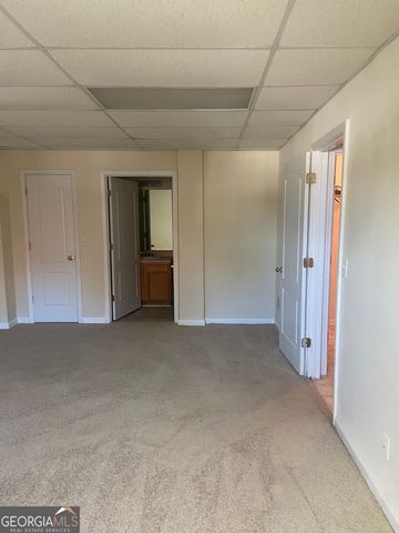 6995 Pine Shadow Way, Winston, GA 30187