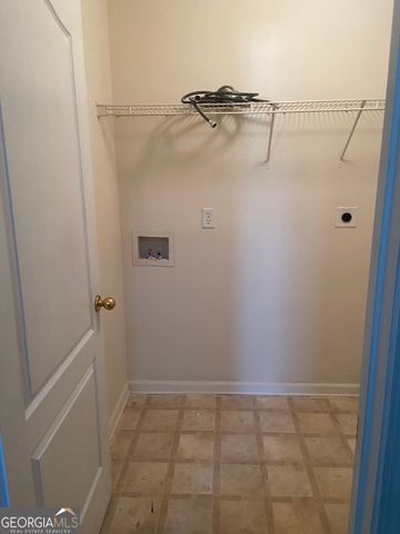 6995 Pine Shadow Way, Winston, GA 30187