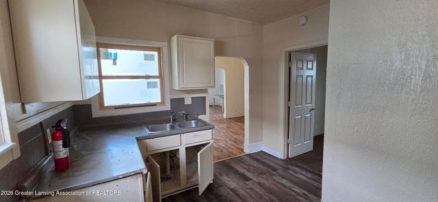 1122 Prospect Street, Lansing, MI 48912