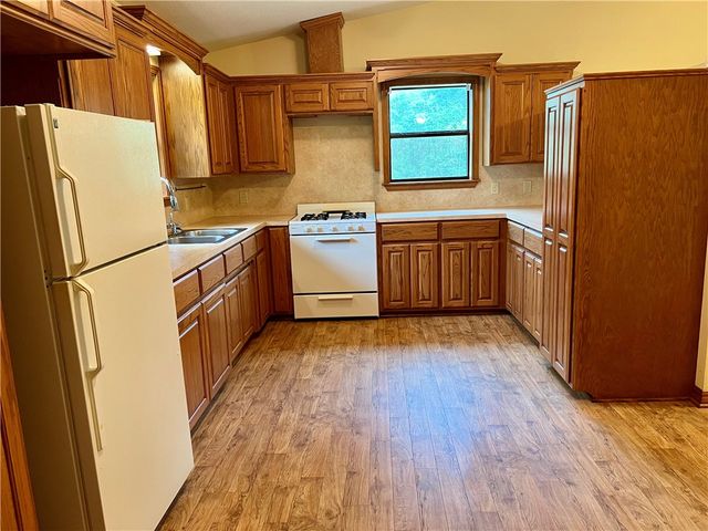 5454 Highway 21, Clarksville, AR 72830